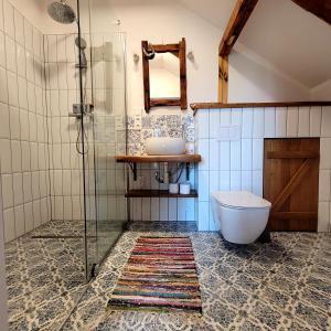 Kúpeľňa v ubytovaní Kasztanówka - dom gościnny na Podlasiu, agroturystyka