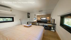 ภาพในคลังภาพของ The Other Side-TinyHouse Khaoyai ในBan Lam Thong Lang
