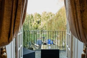 Photo de la galerie de l'établissement The Grove Ferry Inn, à Chislet