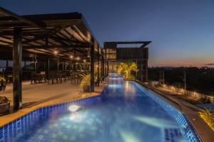 Πισίνα στο ή κοντά στο Phu Dahla Apartments