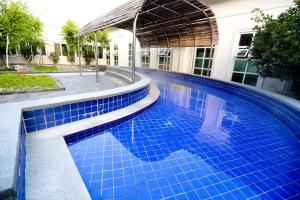 Bazén v ubytování Damyang Spa and Tourist Hotel nebo v jeho okolí