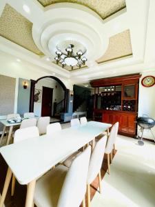 Istumisnurk majutusasutuses LENA HOTEL