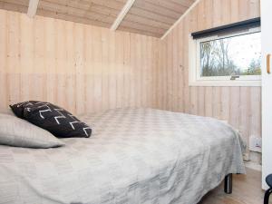 Postel nebo postele na pokoji v ubytování Holiday home Skjern VI