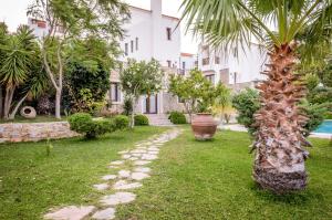 Zahrada ubytování Marphe Hotel + 37 fotografií
