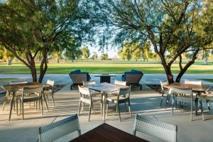 Εστιατόριο ή άλλο μέρος για φαγητό στο Four Points by Sheraton at Phoenix Mesa Gateway Airport