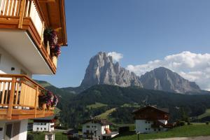 Fotografia z galérie ubytovania Apartments La Mana v destinácii Santa Cristina in Val Gardena
