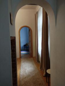 Fotografia z galérie ubytovania Family Stay in Lviv (2 Rooms + Kitchen) v destinácii Kulʼparkuv