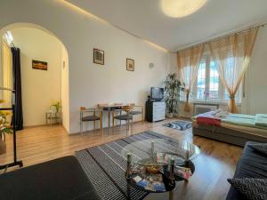 FREE GARAGE!!! Downtown apartment near the NEW YORK coffee house 1081 Budapest, 19 Népszínház utca 4. floor 5A. Door kép - 2
