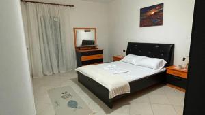 A & J Apartment - Image 6