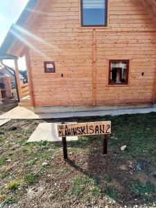 Budova, kde se vila nachází