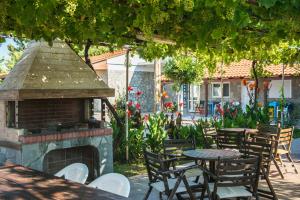 Vonkajšia záhrada v ubytovaní Santa Rosa Hotel & Beach