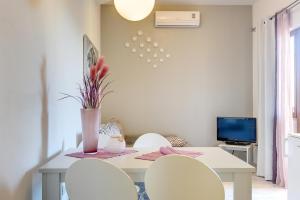 TV a/nebo společenská místnost v ubytování Apartment Alex