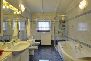 Koupelna v ubytování Villa Mima