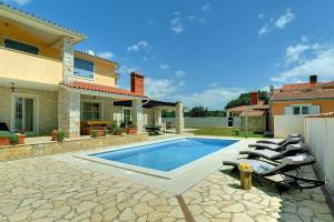 Fotografie z fotogalerie ubytování Villa Golubovo v destinaci Mednjan