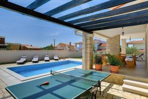 Fotografie z fotogalerie ubytování Villa Golubovo v destinaci Mednjan