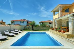 Fotografie z fotogalerie ubytování Villa Golubovo v destinaci Mednjan
