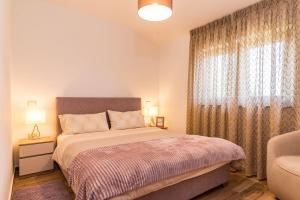 Bilde i galleriet til Villa mit privatem Pool, WLAN, Klima und Bäder en suite i Pula