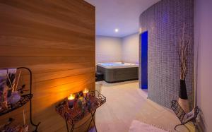 Fotografia z galérie ubytovania Unterkunft mit Sauna, Meerblick, Whirlpool und beheiztem Pool v destinácii Labin
