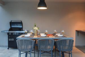 Fotografie z fotogalerie ubytování Villa mit privatem Pool, WLAN, 4 Klimas und tollem BBQ-Bereich v destinaci Loborika