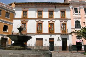 a fountain in front of a building at Mía Leticia B&B in Quito