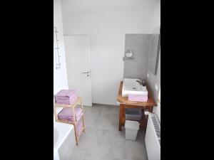 Postel nebo postele na pokoji v ubytování NEU! Ferienhaus Schaaf