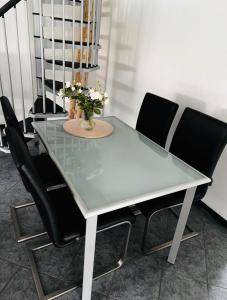 Fotografie z fotogalerie ubytování Modernes Ferienhaus Sauerblick v destinaci Langsur
