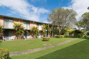 The Select Inn Gosford外面的花园