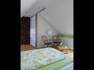 Postel nebo postele na pokoji v ubytování NEU! Komfort Ferienwohnung Friesenwind