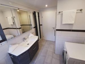 Fotografie z fotogalerie ubytování NEU Ferienhaus Musenburg Apartment W2 v destinaci Stedesand
