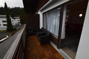 Balkón nebo terasa v ubytování Apartment Urschein in Laax-Murschetg
