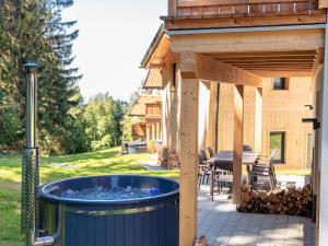 صورة لـ Chalet Arber in St Englmar with its own HotTube في سانكت انجلمار
