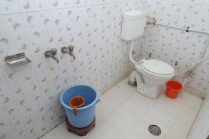 Koupelna v ubytování Hotel laxminarayan