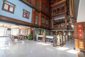 Posezení v ubytování Ayodhaya Palace Beach Resort - SHA Plus certified