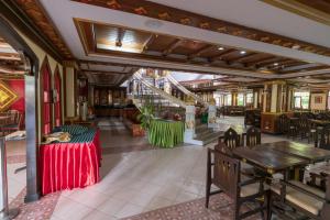 Restaurace v ubytování Ayodhaya Palace Beach Resort - SHA Plus certified