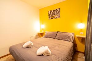 Llit o llits en una habitació de Appartamento 2 Cogolo centro- Val di Pejo