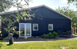 カラントスウオーフにあるZwaan's Placeの黒い家