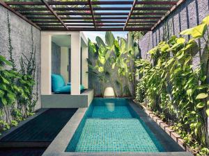Bazén v ubytování Mercure Bali Legian nebo v jeho okolí