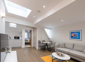 Kuchyň nebo kuchyňský kout v ubytování Ealing Residency