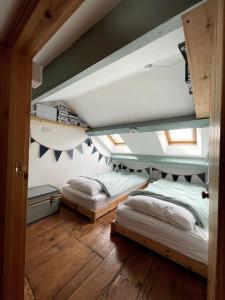 Säng eller sängar i ett rum på Close to Snowdon with Mountain views of Snowdonia