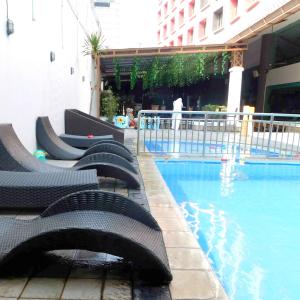 Bazen u ili blizu objekta Tamarin Hotel Jakarta manage by Vib Hospitality Management