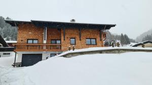 Haus Alpenglück v zime