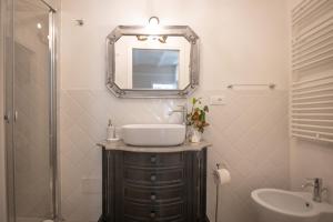 A bathroom at San Michele al Castello