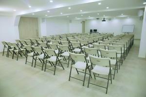 Ärikülastajate ala ja/või konverentsiruum majutusasutuses HOTEL HABANA REAL