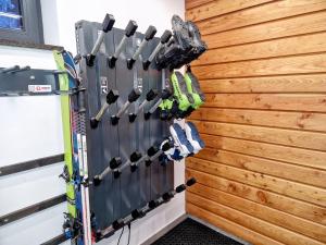 Posilňovňa alebo fitness centrum v ubytovaní Aparthaus PINIA - Martinské hole
