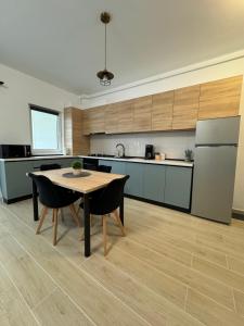 Küche/Küchenzeile in der Unterkunft NEW Charming Apartment