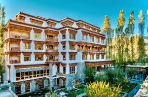 un revestimiento del exterior de un edificio en The Indus Valley, en Leh