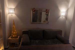 A seating area at Studio Santa Monica
