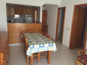 Kuchyňa alebo kuchynka v ubytovaní Apartamentos Vicent