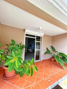 Foto sihtkohas Les Trois-Îlets asuva majutusasutuse Villa Sweet Caraïbes, vue mer, jacuzzi galeriist
