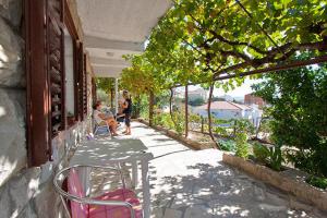 Zahrada ubytování Apartments Ivana i Darko